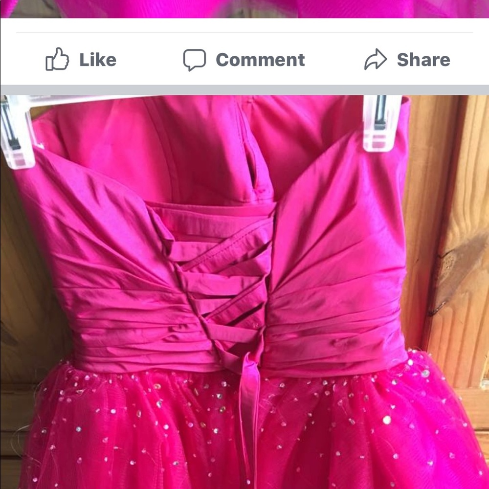 PROM DRESS - Picture 4 of 4